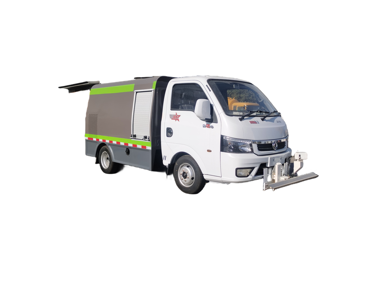 灑水掃地一體的小型掃地車(chē)：實(shí)現(xiàn)城市清潔的利器
