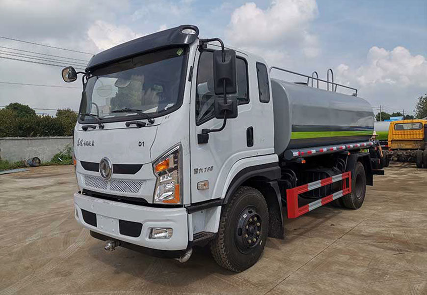 天津江淮灑水車價格及其性能分析
