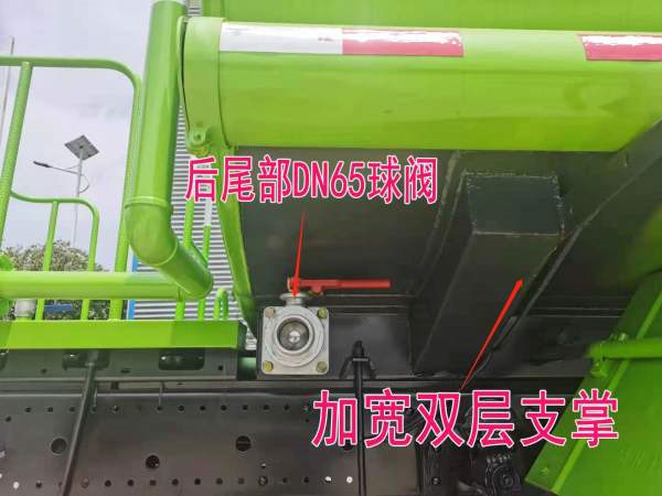 一汽紅達灑水車——給城市帶來清潔和舒適
