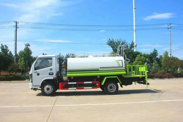 江淮二手霧炮灑水車生產(chǎn)廠家——程力專用汽車股份有限公司
