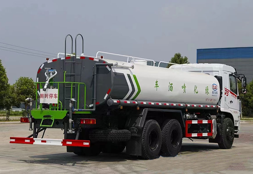 五蓮5立方江鈴灑水車：品質(zhì)卓越，水車之選
