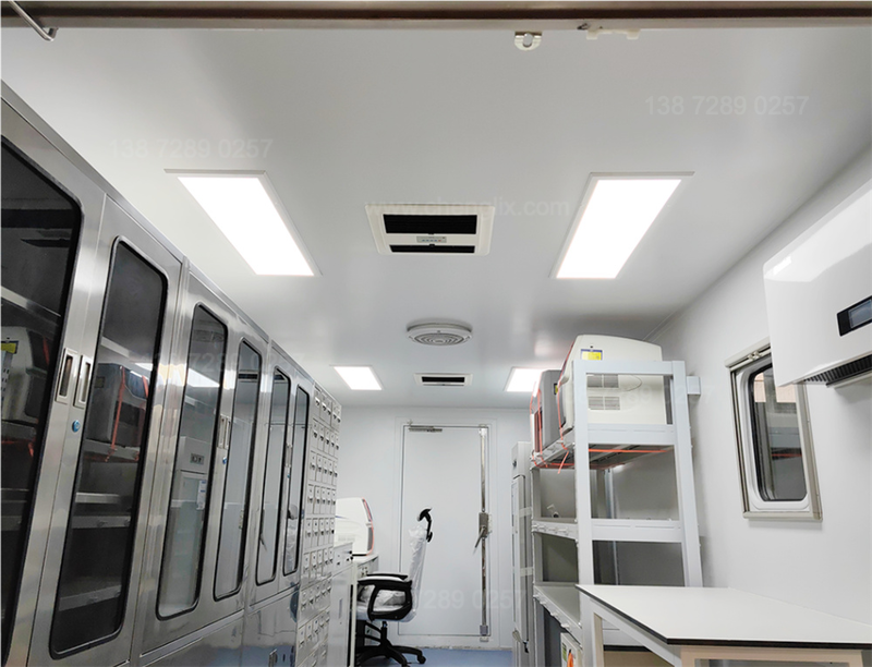 高效實(shí)用的醫(yī)用救護(hù)車運(yùn)輸型實(shí)用移動(dòng)手術(shù)車
